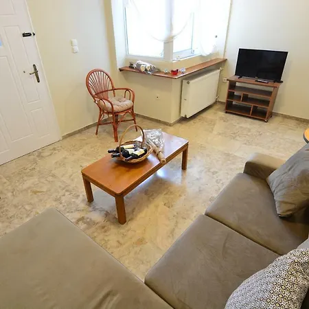 Apartman Mara's Xilókasztro